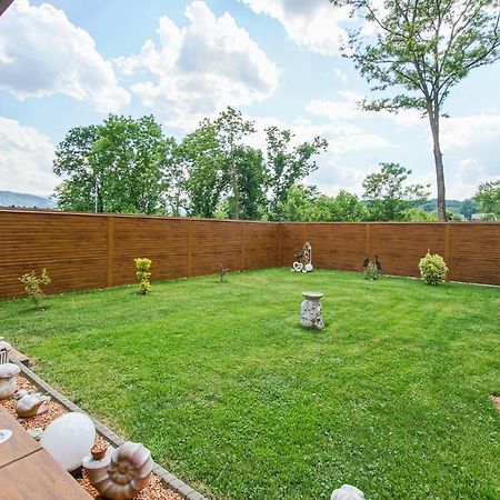Auszeit Steiraland 1 Mit Privaten Garten Ueberdachter Terrasse Und Parken 莱奥本 外观 照片